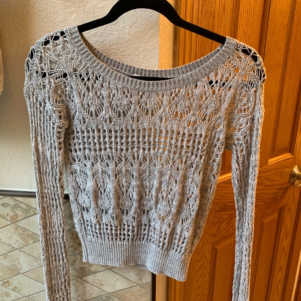 aeropostal sweater!!